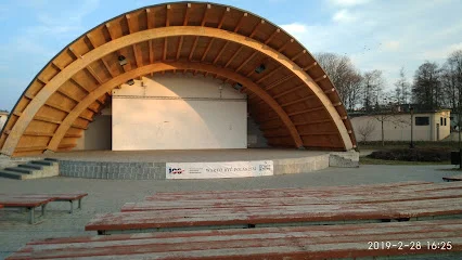 Amfiteatr w Parku Miejskim w Łukowie
